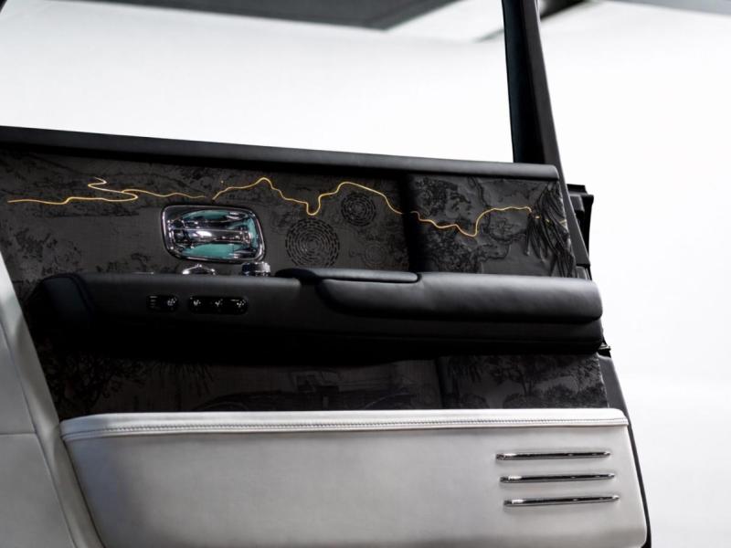 Купить Rolls-Royce Phantom Centenary 100th Edition бензин 2026 id-1008402 в Киеве, Фото №[delta]
