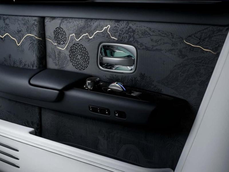 Купить Rolls-Royce Phantom Centenary 100th Edition бензин 2026 id-1008402 в Киеве, Фото №[delta]