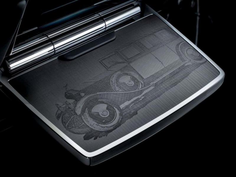 Купить Rolls-Royce Phantom Centenary 100th Edition бензин 2026 id-1008402 в Киеве, Фото №[delta]