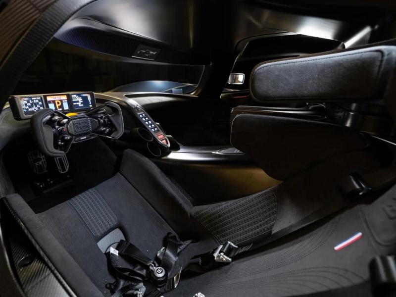Купить Bugatti Bolide бензин 2026 id-1008414 в Киеве, Фото №[delta]