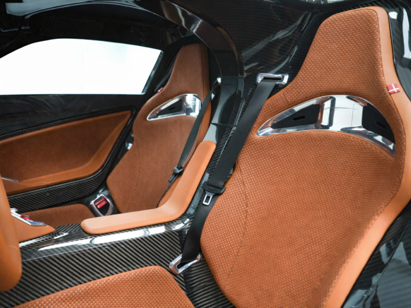 Купить Zenvo Aurora Tur гибрид 2026 id-1008416 в Киеве, Фото №[delta]