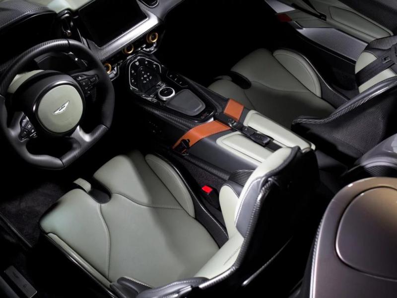 Купить Aston-Martin DBR 22 бензин 2026 id-1008419 в Киеве, Фото №[delta]