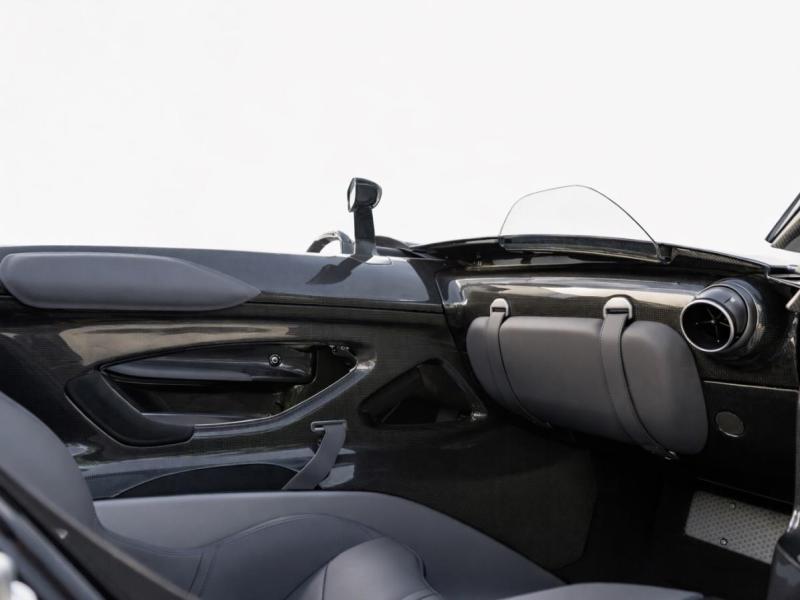 Купить Ferrari Monza SP2 бензин 2026 id-1008426 в Киеве, Фото №[delta]