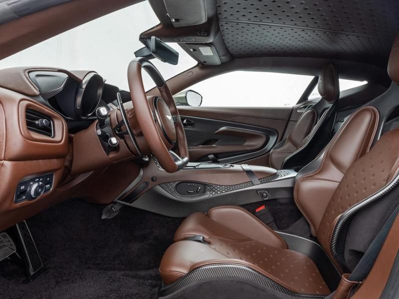 Купить Aston-Martin DBS GT Zagato бензин 2026 id-1008432 в Киеве, Фото №[delta]