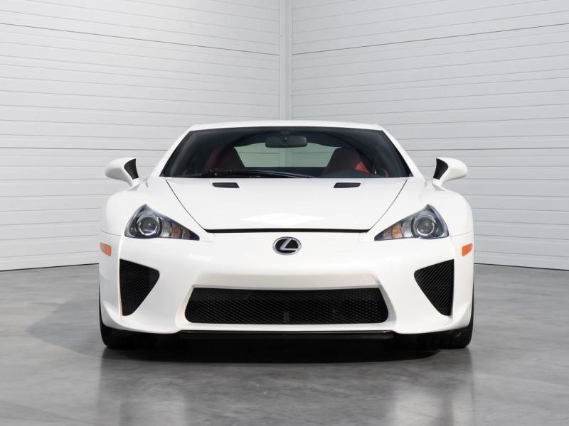 Купить Lexus LFA бензин 2014 id-1008483 в Киеве, Фото №[delta]