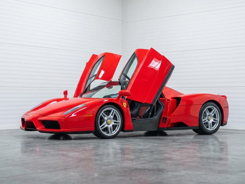 Купить Ferrari Enzo Ferrari бензин 2015 id-1008493 в Киеве, Фото №[delta]