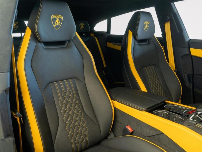 Купить Lamborghini Urus SE гибрид 2026 id-1008596 в Киеве, Фото №[delta]