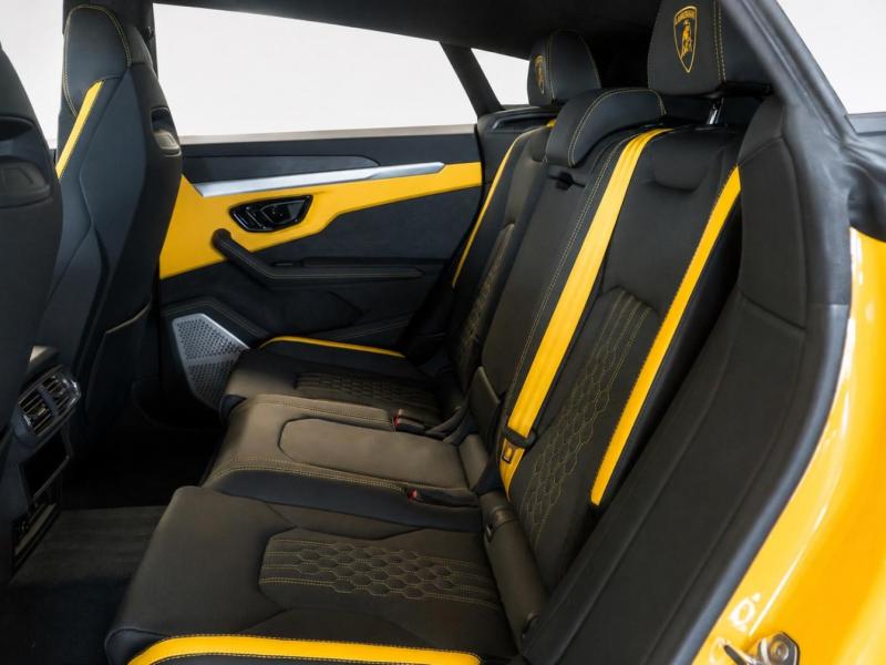 Купить Lamborghini Urus SE гибрид 2026 id-1008596 в Киеве, Фото №[delta]