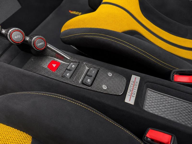 Купить Ferrari 458 Speciale бензин 2015 id-1008618 в Киеве, Фото №[delta]