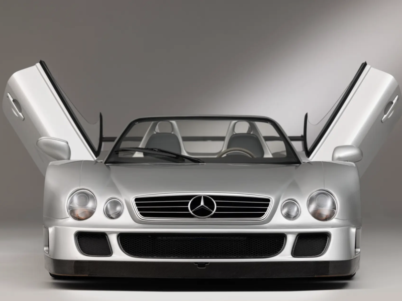Купить Mercedes-Benz CLK GTR Roadster бензин 2002 id-1008617 в Киеве, Фото №[delta]