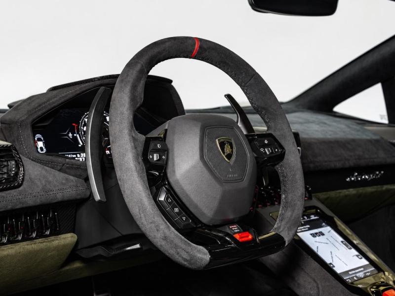 Купить Lamborghini Huracan Sterrato бензин 2026 id-1008625 в Киеве, Фото №[delta]