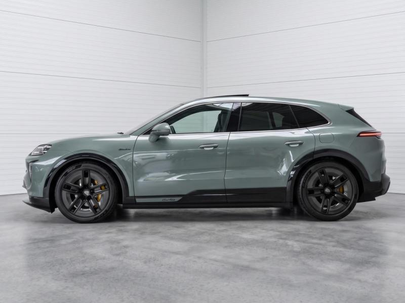 Купить Porsche Cayenne Turbo Electric электро 2026 id-1008688 в Киеве, Фото №[delta]
