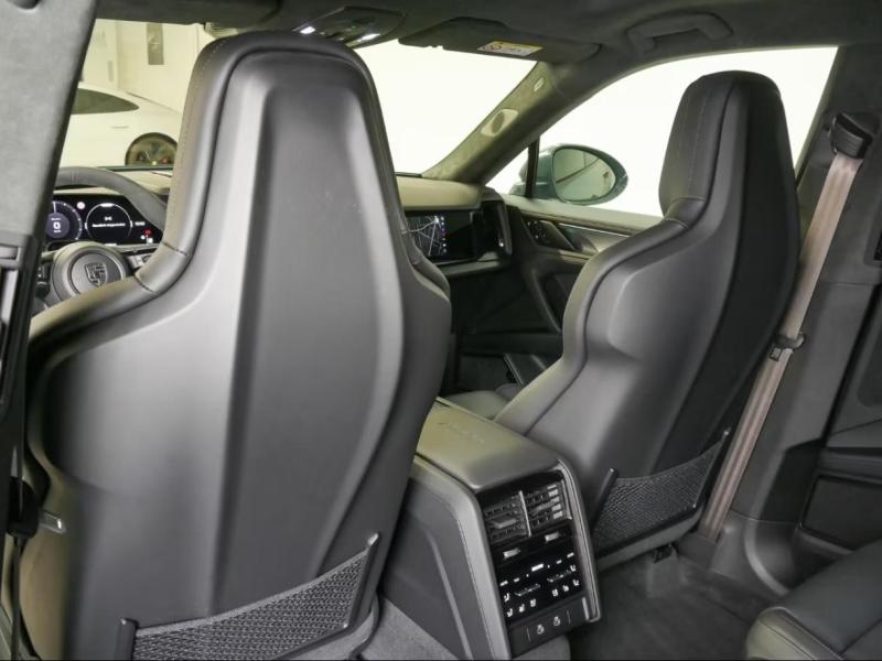 Купить Porsche Cayenne Turbo Electric электро 2026 id-1008688 в Киеве, Фото №[delta]
