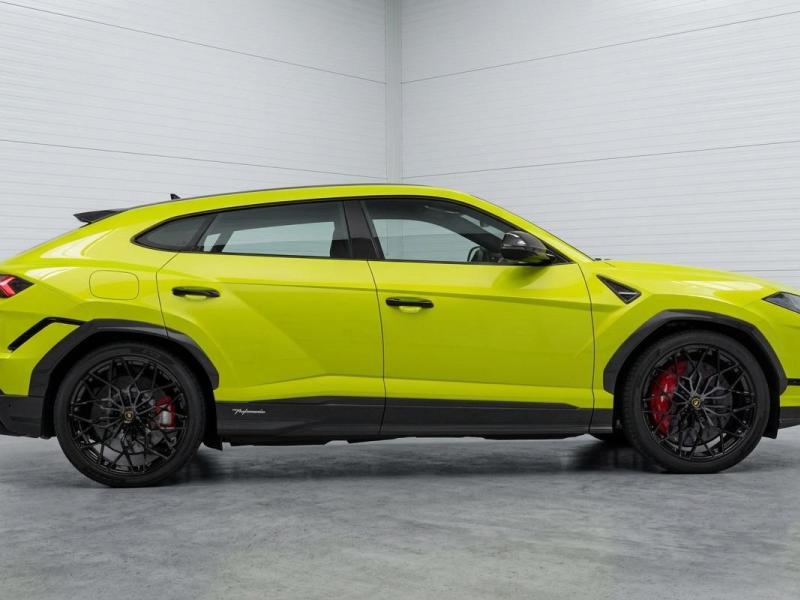 Купить Lamborghini Urus SE Performante гибрид 2026 id-1008750 в Киеве, Фото №[delta]