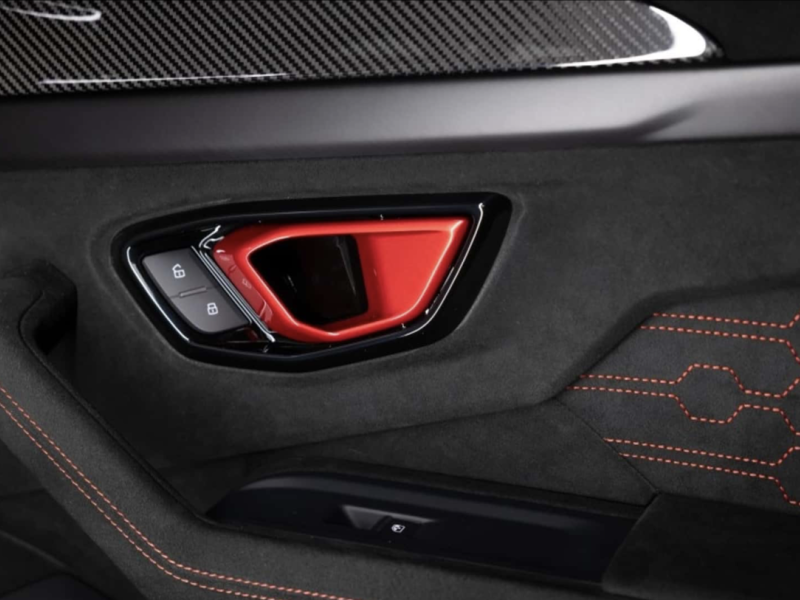 Купить Lamborghini Urus SE Performante гибрид 2026 id-1008750 в Киеве, Фото №[delta]