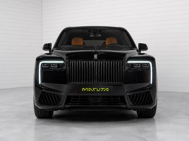 Купить Rolls-Royce Cullinan Black Badge Series II бензин 2026 id-1008763 в Киеве, Фото №[delta]