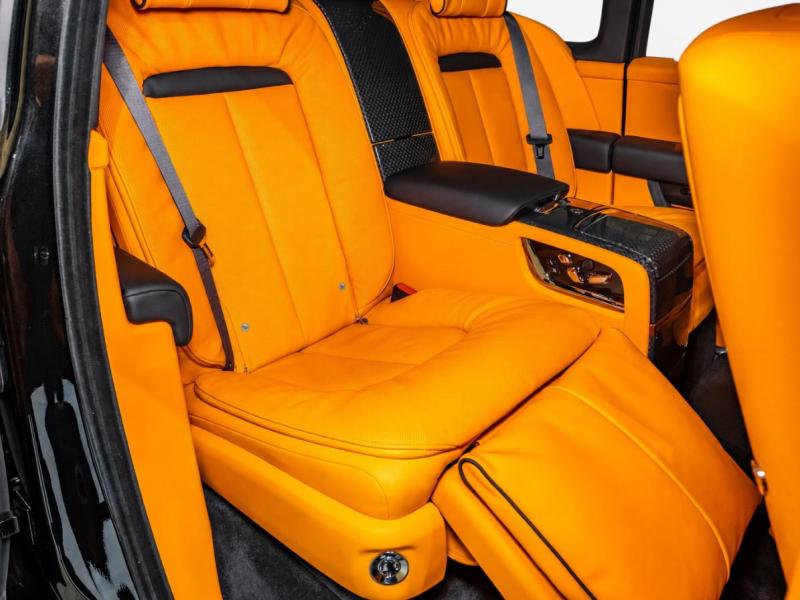 Купить Rolls-Royce Cullinan Black Badge Series II бензин 2026 id-1008763 в Киеве, Фото №[delta]