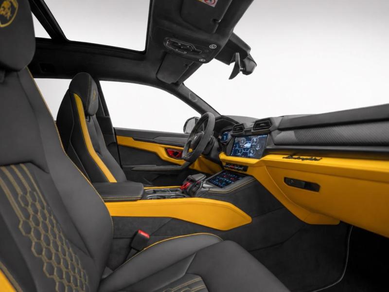 Купить Lamborghini Urus SE Brabus гибрид 2026 id-1008775 в Киеве, Фото №[delta]