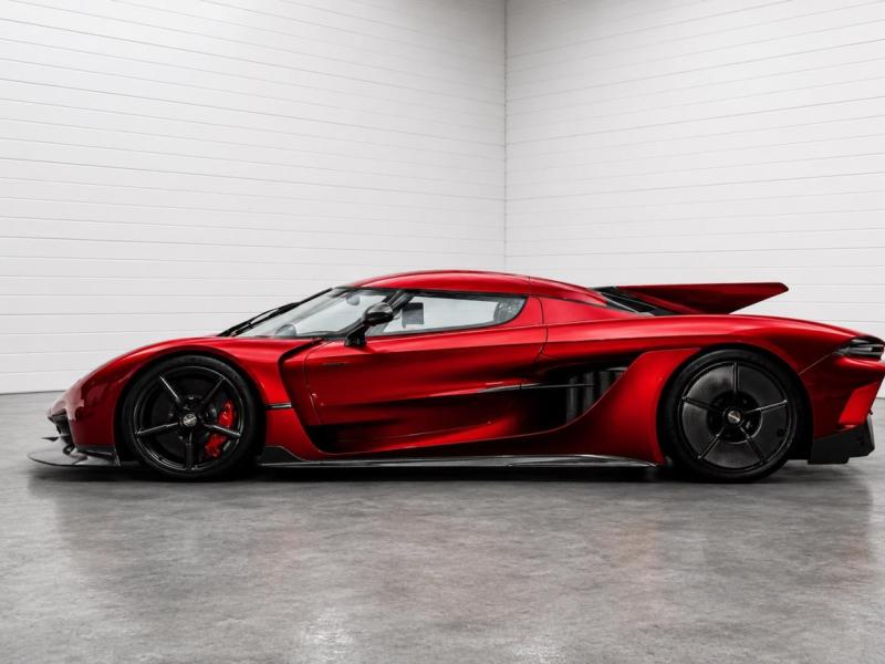Купить Koenigsegg Jesko Absolut бензин 2026 id-1008882 в Киеве, Фото №[delta]