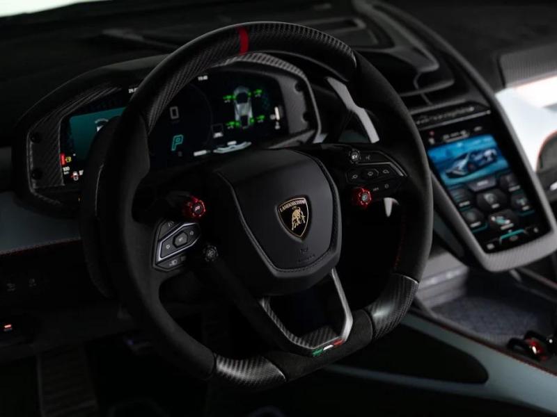 Купить Lamborghini Revuelto SV гибрид 2026 id-1009005 в Киеве, Фото №[delta]