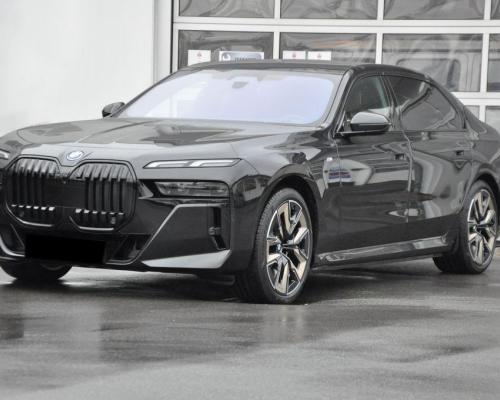 BMW i7 xDrive60 электро 2025 id-1006369