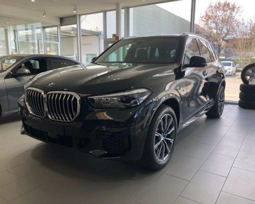 BMW X5 xDrive30d дизель 2025 id-1006367