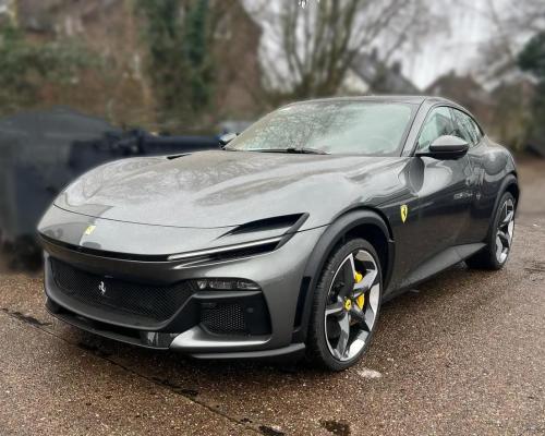 Ferrari Purosangue бензин 2025 id-1006850