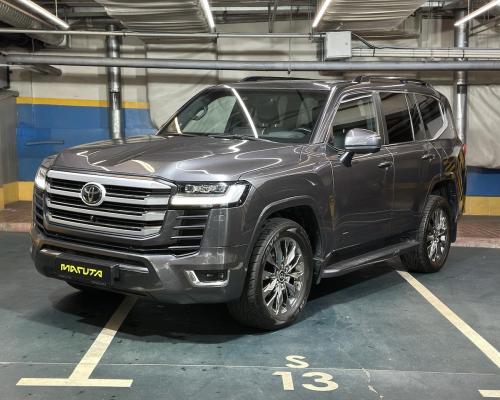 Toyota Land Cruiser 300 Premium 70th бензин 2021 id-1007265