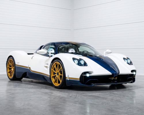 Pagani Utopia бензин 2025 id-1008455